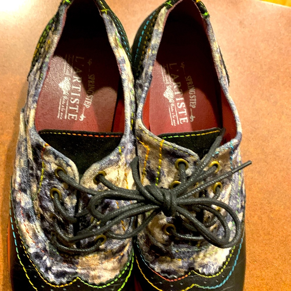 Brand New L’Artiste Loafer : No Box